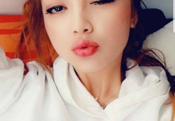 Ataşehir Escort Lolita kızlar ile plajda seks yaptık