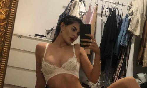 Anadolu Yakası Seksi Size Yaşatan Talebe Escort Kadın Funda